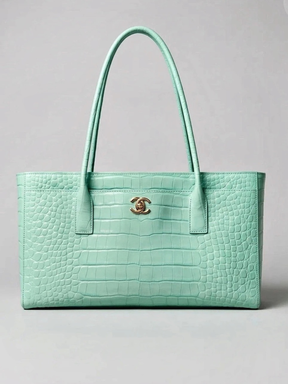 Chanel Crocodile-Embossed Tote in Green